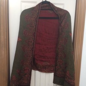 ❌DONATED❌ Red and Green Scarf